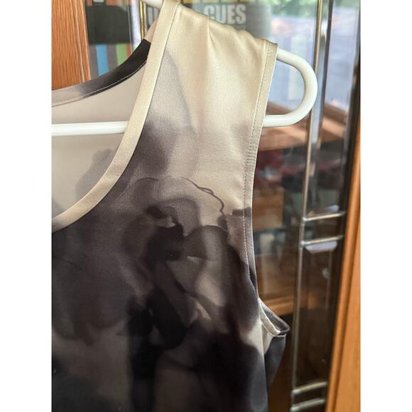 Eileen Fisher Smoky Gray Abstract Watercolor 100% Silk Sleeveless Tank Sz. XS - Picture 6 of 6